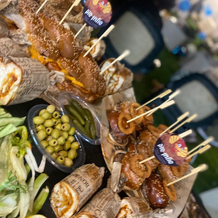 שולחן שוק בשרי בדרום